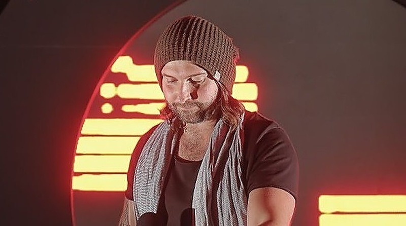 Stephan Talks About the Transition from PHCK to Flowers on Monday and Performing at 2ND SUN!