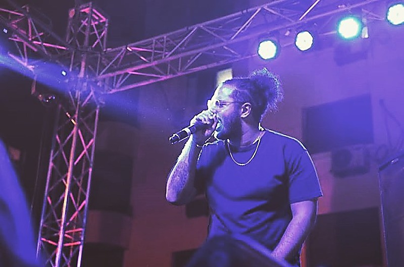 Rap-mandou-concert-gig