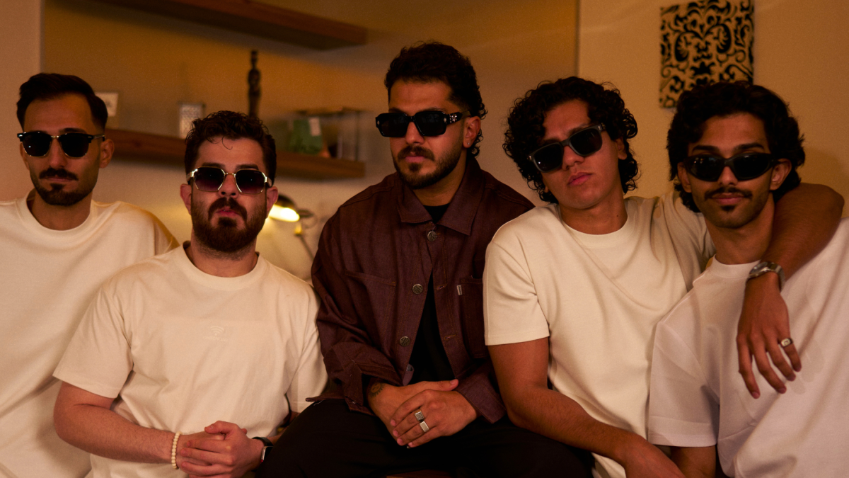 Ali Najm & 26 Revisit the 1950s Iraqi Classic ‘Alojen’